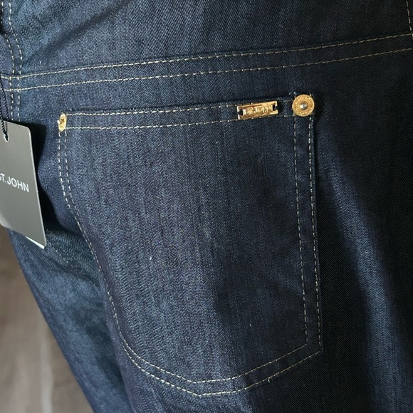 St.John Sport Dark Wash Blue Jeans Designer Chic Quiet Luxury Preppy Women Sz 12 - Picture 11 of 16